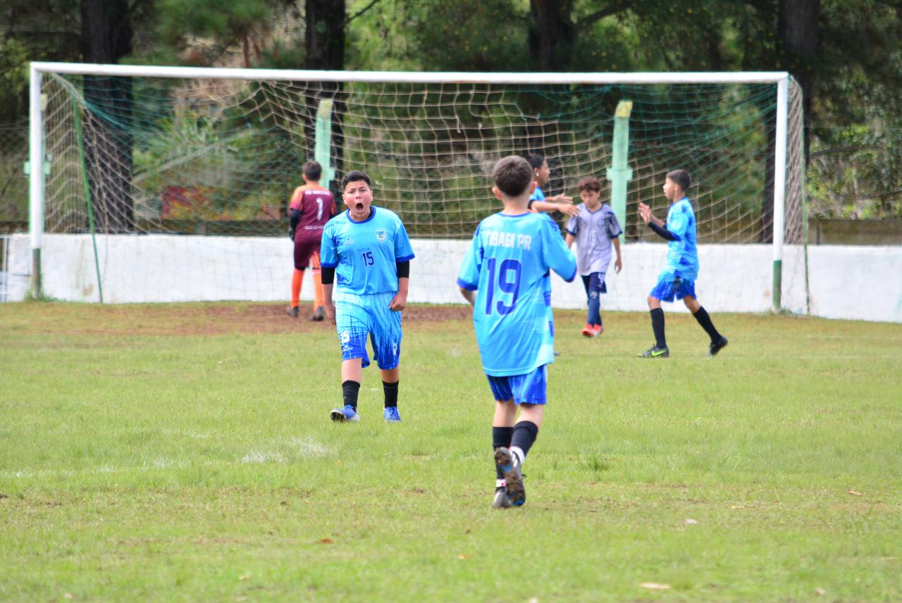Esporte de Tibagi participa de campeonato de futebol em Ponta Grossa