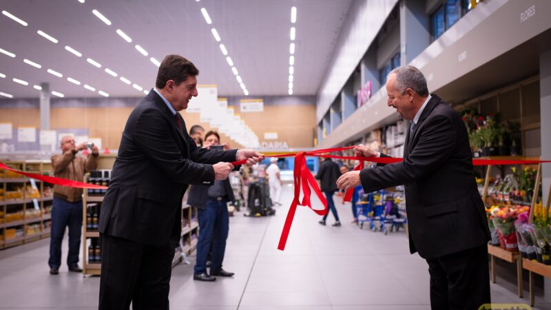 Supermercados Tozetto inaugura em Castro a mais moderna loja da rede