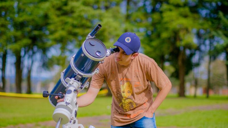 Observatório Astronômico terá observação de eclipse solar neste sábado 