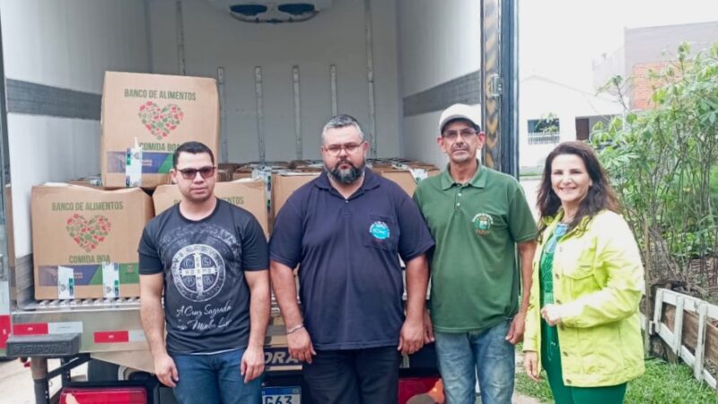 Castro recebe terceiro caminhão de alimentos doados pela Ceasa