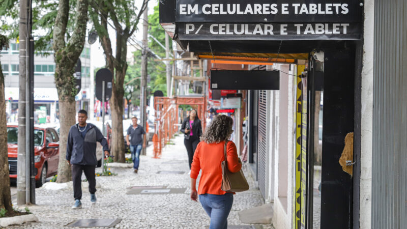 335 cidades do Paraná tiveram saldo positivo de emprego em 2023, aponta Caged
