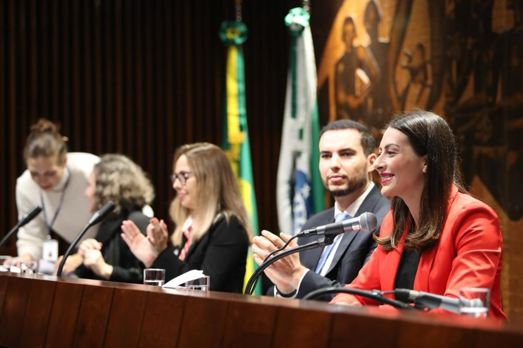 Audiência Pública apresenta o resultado do levantamento da legislação paranaense sobre os direitos das mulheres