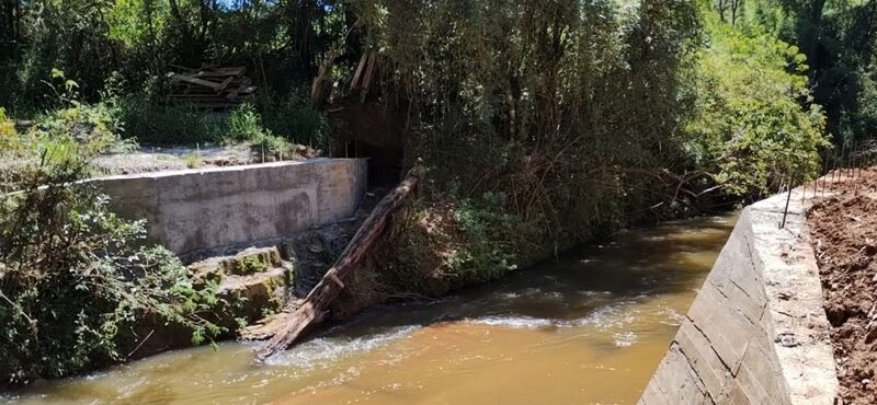 Prefeitura de Tibagi finaliza primeira parte da obra na ponte do Barreiro