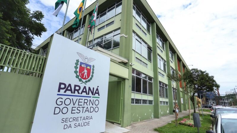 Saúde abre processo seletivo para contratação de 341 profissionais em todo o Paraná