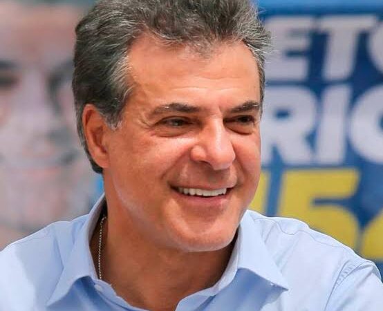 Beto Richa filia-se ao PL e deve disputar à prefeitura de Curitiba