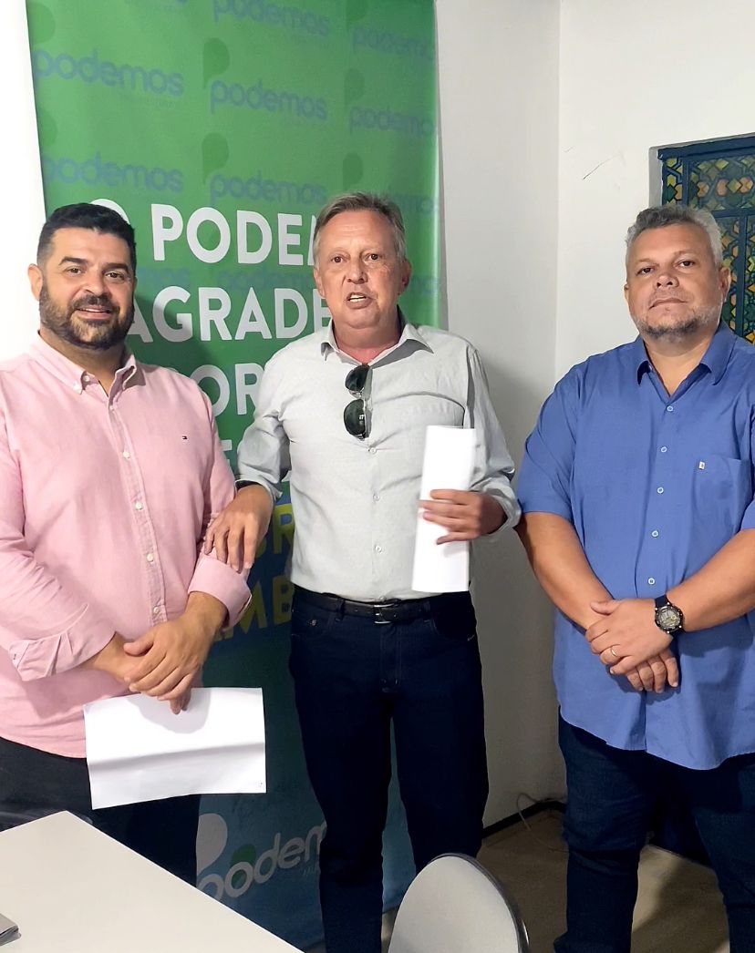 Presidente do Podemos de Carambeí recebe ofício que destina R$ 500 mil para compra de trator