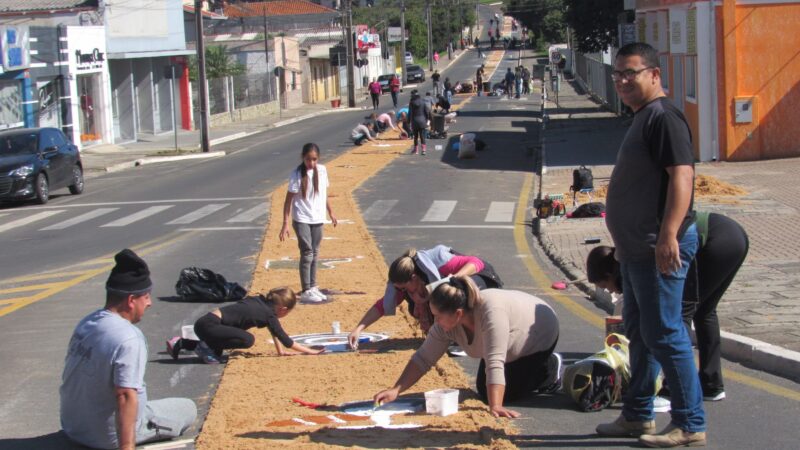 Fé e criatividade move Solenidade de Corpus Christi em Castro