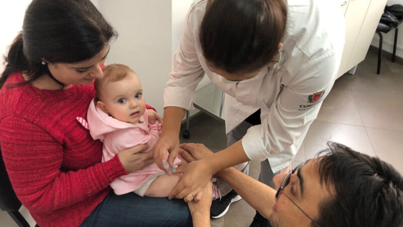 Com aumento de casos, Saúde alerta para importância da vacinação contra coqueluche