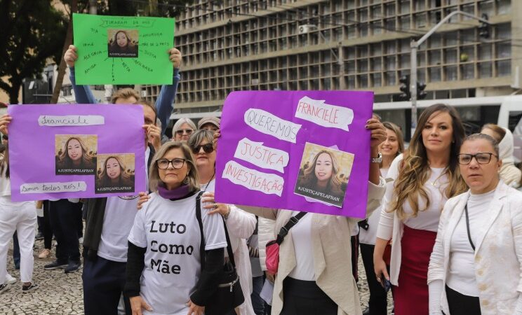 Caminhada do Meio-Dia marcará o Dia de Combate ao Feminicídio no Paraná